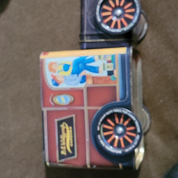 Vintage Antique*WOLFGANG CANDY Delivery Truck—Tin Bank With Turning Wheels - Picture 6 of 6